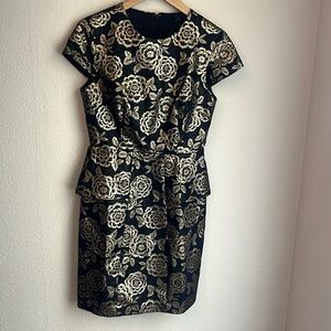 Dress black with gold flowers size 6 Cynthia Steffe NWT
